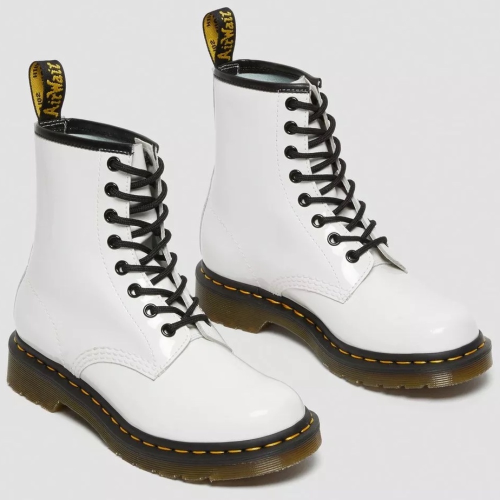 $170 NIB Dr. Martens 1460 White Boots Women 6 Patent Leather Lace Up 11821104